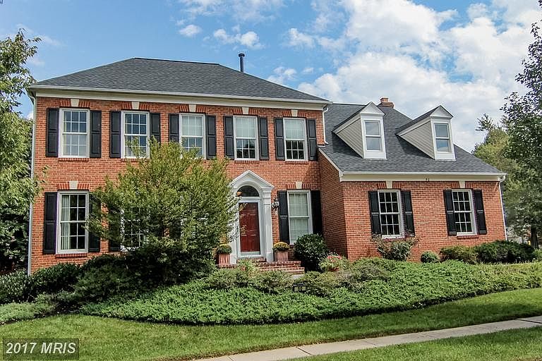 1st image of 50 Bricepointe Ct
