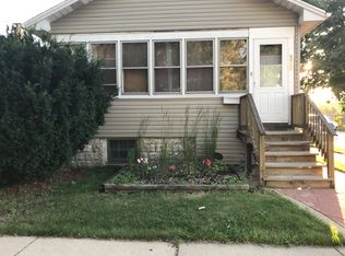 5528 N Neenah Ave, Chicago, IL 60656
