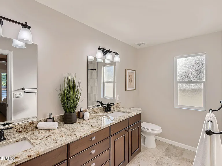 1757 E Hackamore St — Photo 39