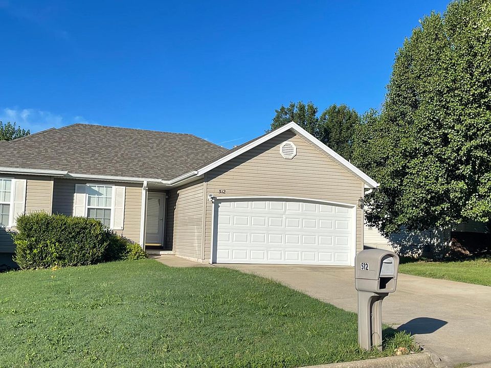 Nice level driveway access to your new home :)