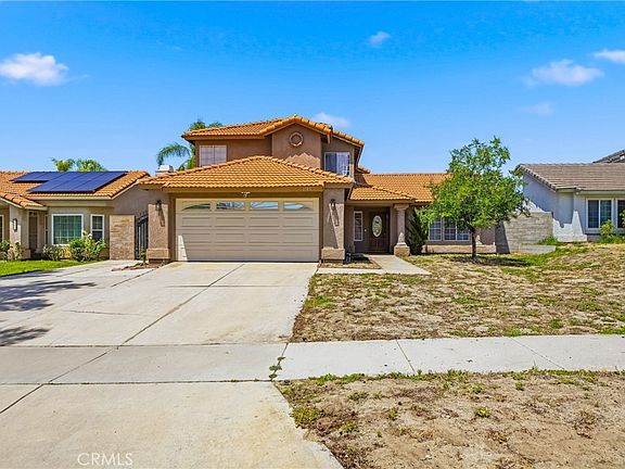 2nd image of 1505 Canterbury Cir