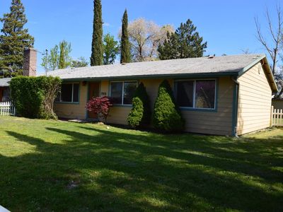 7918 Division Rd, White City, OR, 97503