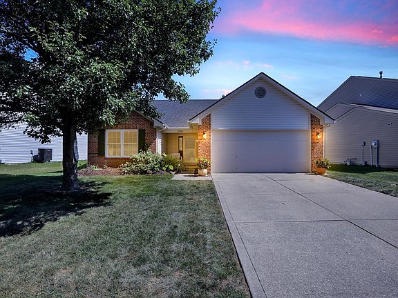 2nd image of 3008 Tapwood Ln