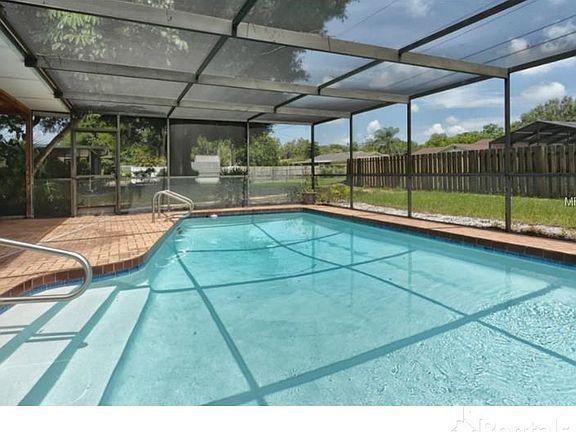 3rd image of 2620 Belvoir Blvd