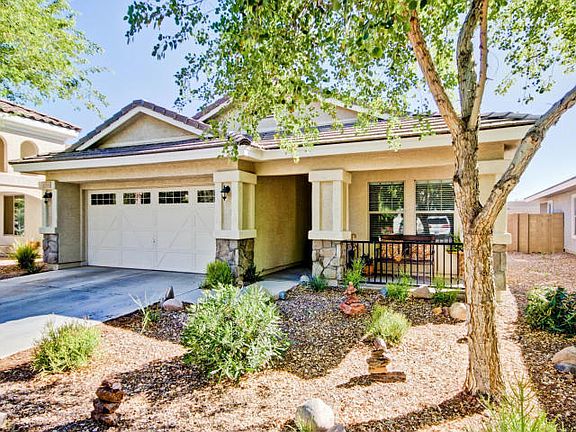 3rd image of 4304 E Wildhorse Dr