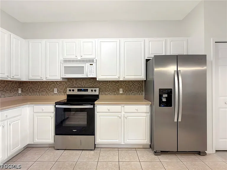 9729 Heatherstone River Ct #3 — Photo 17