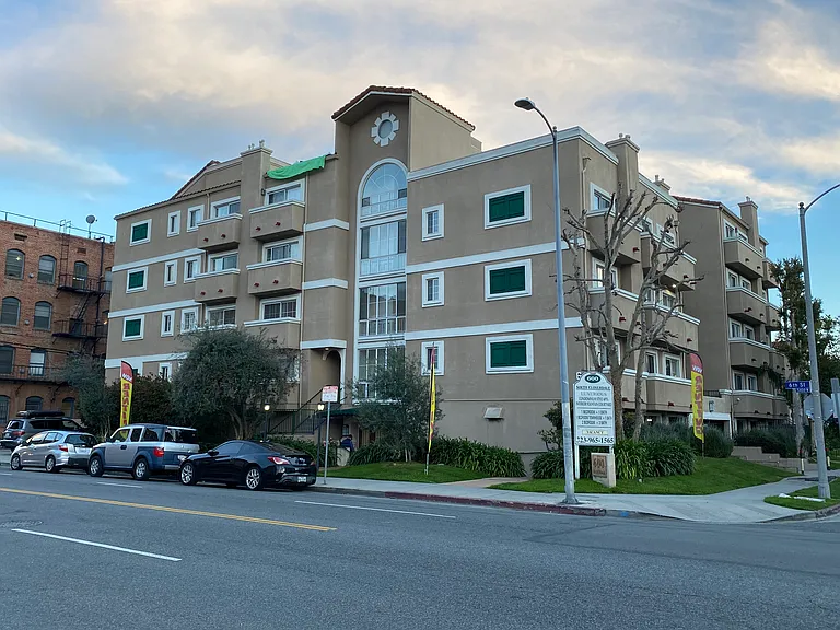Cloverdale Luxury Apt — Photo 5