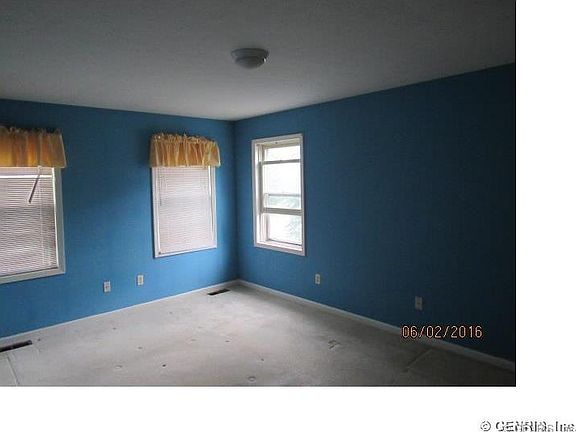 5th image of 1404 Creek Pointe
