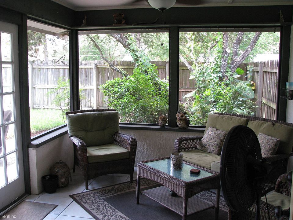 1st image of 937 Timbergreen Dr