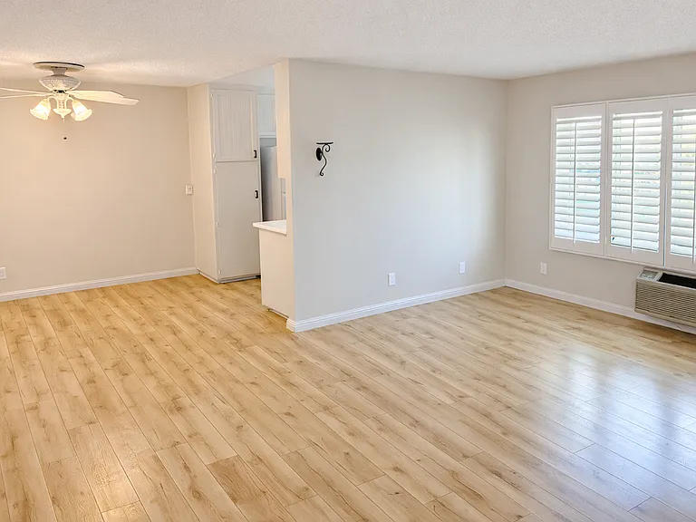 4560 Maple Ave #127 — Photo 1