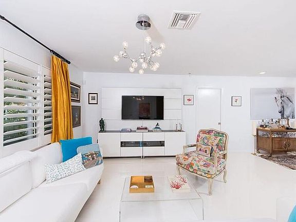 5th image of 1557 Eden Isle Blvd NE