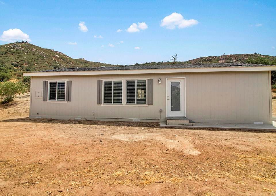 1st image of 23671 Echo Hills Rd