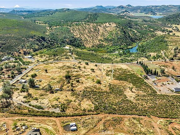 4th image of 21810 Yankee Valley Rd #26