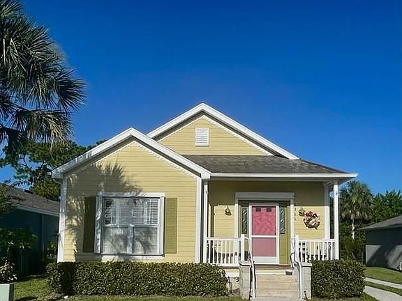 4th image of 3366 N Park Dr