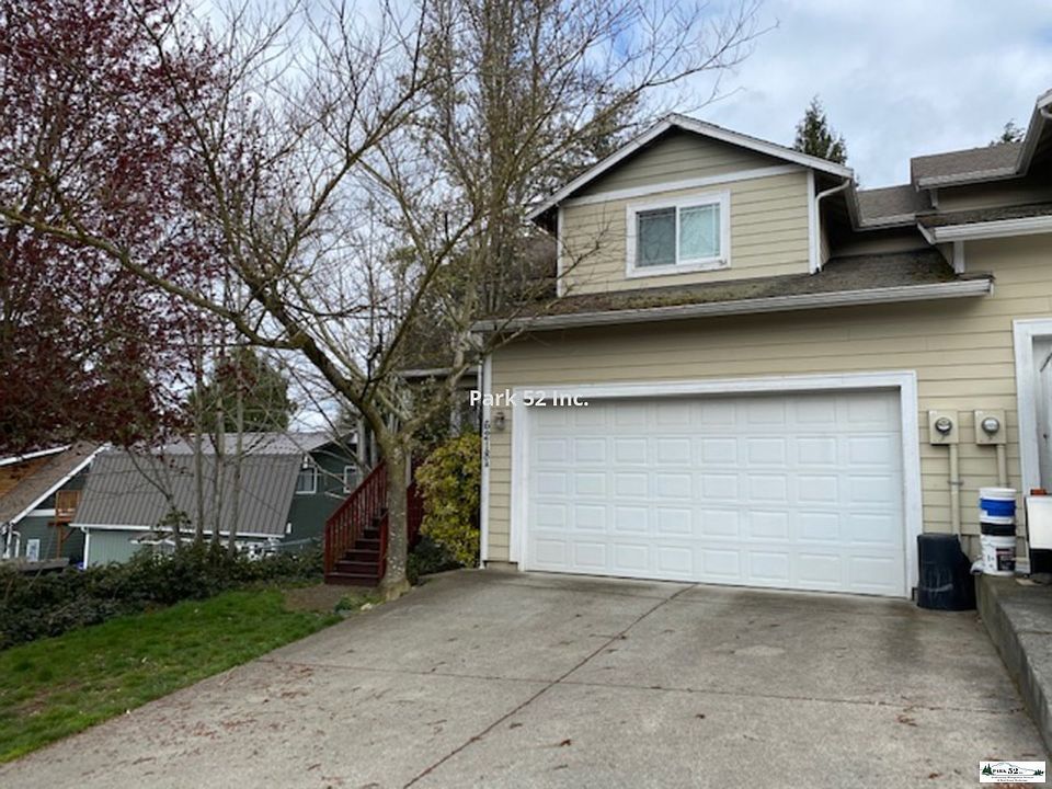 1st image of 6218 207th Ave E #A