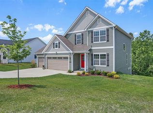 220 Grand Rapids Ln, Edwardsville, IL 62025