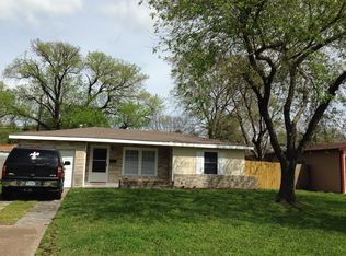 1518 3rd Ave N, Texas City, TX 77590