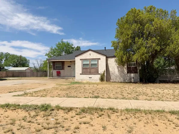 1401 E 11th Pl, Big Spring, TX 79720