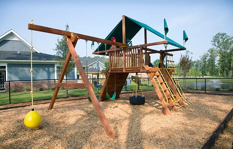 Bay Pointe II — Photo 3