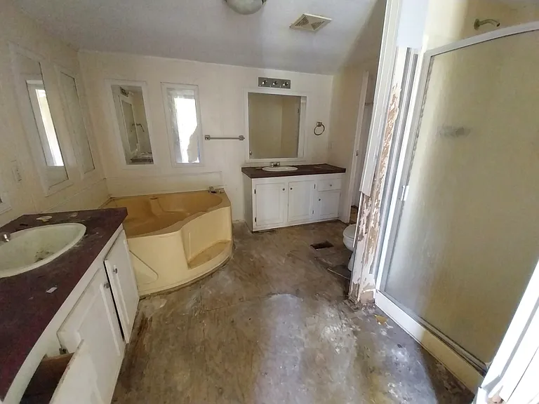 Sunset Ridge MHC — Photo 14
