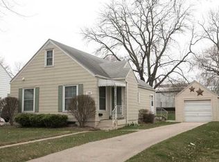 1824 Chandler St SW, Cedar Rapids, IA 52404
