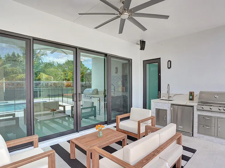 17523 Rainstream Rd — Photo 17