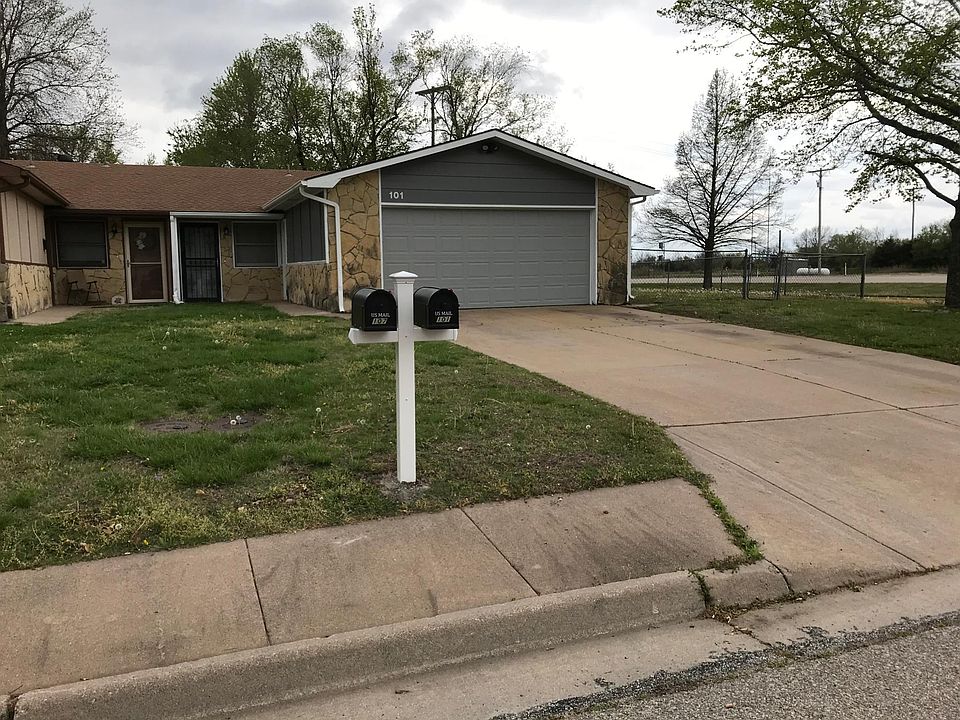 2 car garage with opener.