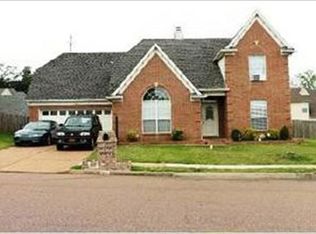 5113 Grand Pines Dr, Memphis, TN 38125