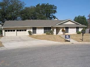 1st image of 501 Sunhaven Dr