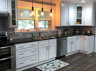 1147 R Rte, Doniphan, MO 63935