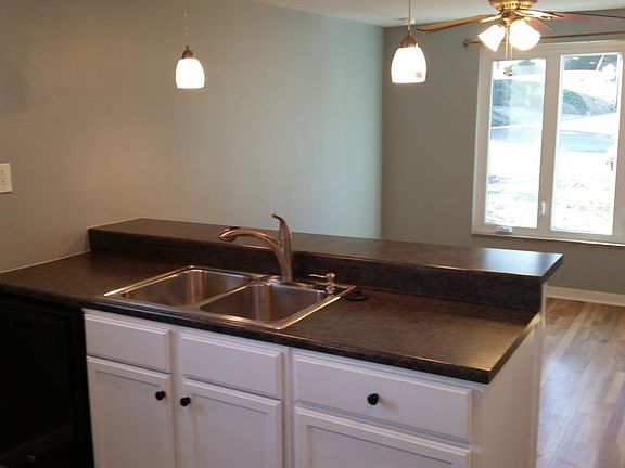 Kitchen - Dining