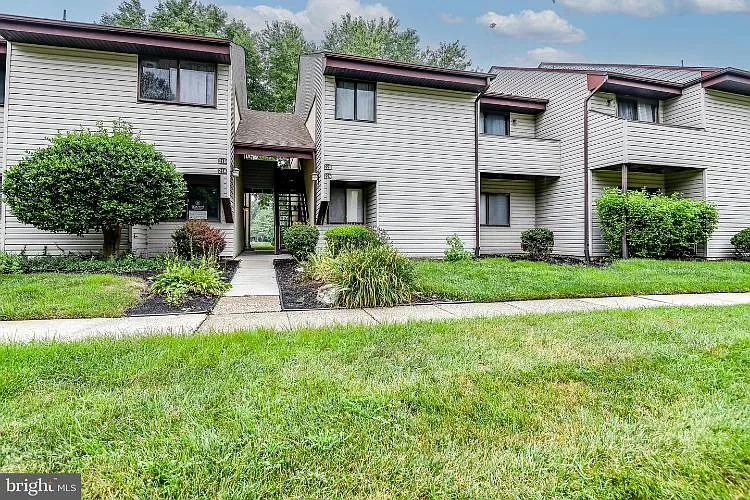 22B E Daisy Ln #2202 photo 1
