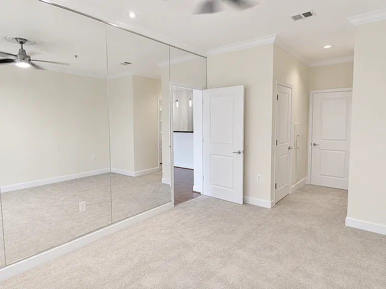 11800 Sunset Hills Rd #118 — Photo 20