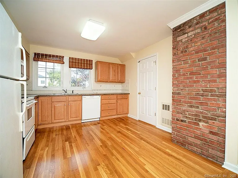 1 Cocheco Ave #1 — Photo 7