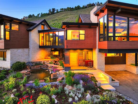 2nd image of 65 Aerie Drive