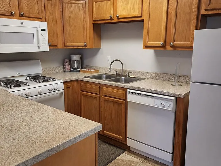 Scottsdale 5th Ave. Apartments — Photo 76