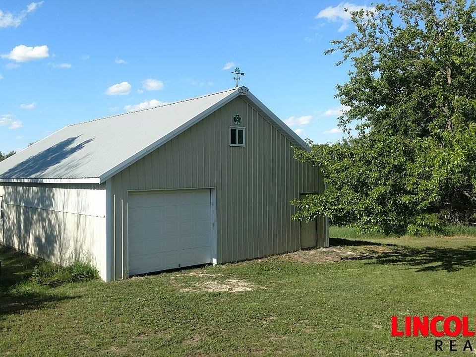 2nd image of 8350 W Ginkgo Ln