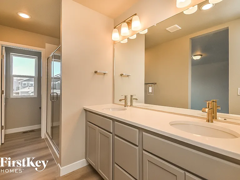 10718 Luneth Dr — Photo 9