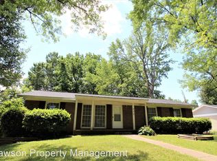 432 Milburn Ct, Charlotte, NC 28214