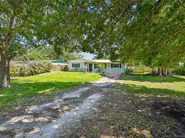 1890 NW Sunset Blvd, Jensen Beach, FL 34957