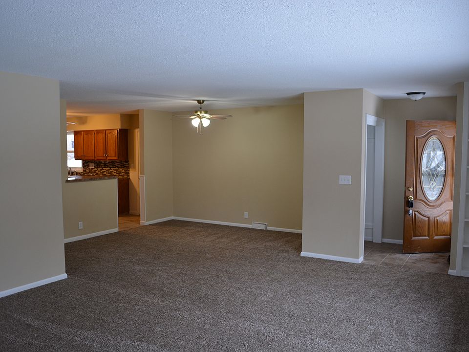 1st image of 3402 Viking Dr