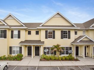 10121 Regent Park Dr, Orlando, FL 32825