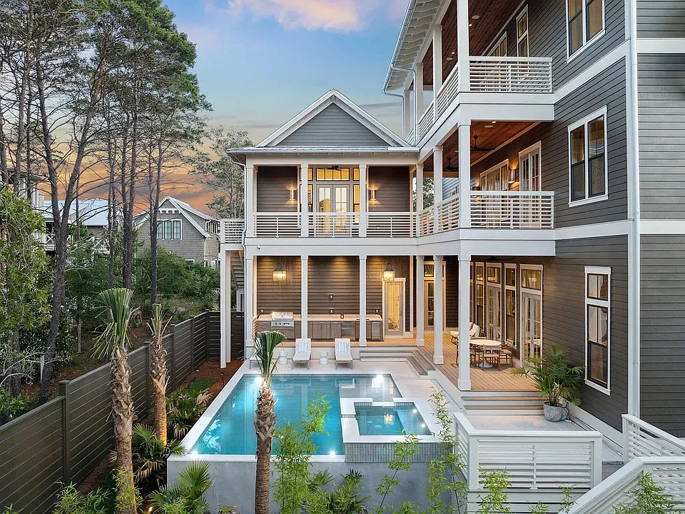 215 Buddy St