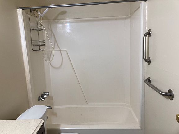 2nd image of 3951 Benjamin Dr