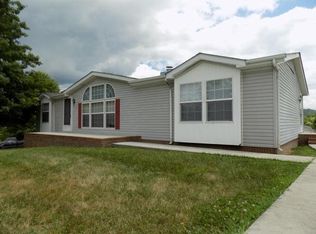 111 Alexander Crossings Dr, Church Hill, TN 37642