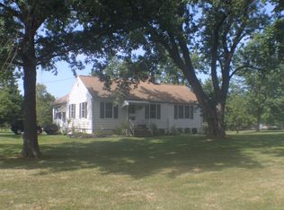 190 Pine Bank Rd, Whitehouse Station, NJ 08889