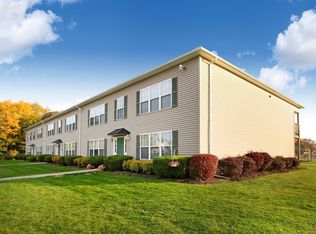Clover Crossings Apartments, Manchester, NY 14504