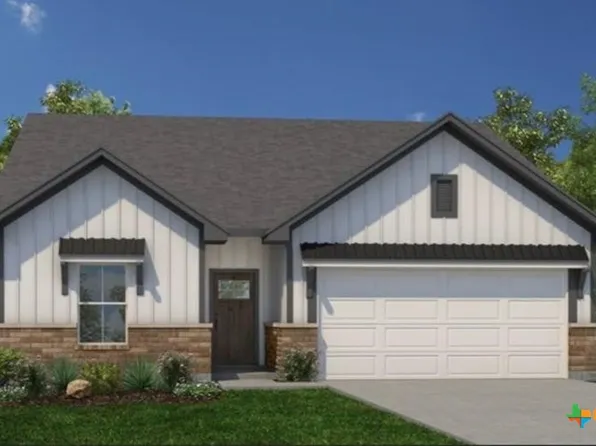 304 Cardinal Dr, Port Lavaca, TX 77979