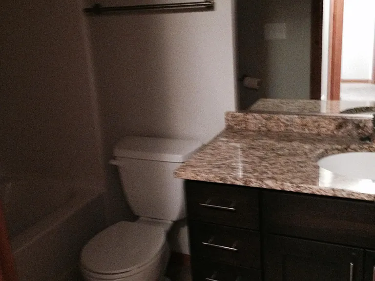 1180 Lindsey Ln — Photo 10