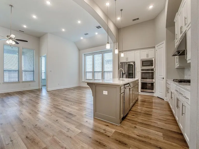 3930 Prairie Clover Ln — Photo 9